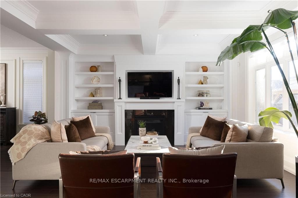 41 Creanona Boulevard — property photo