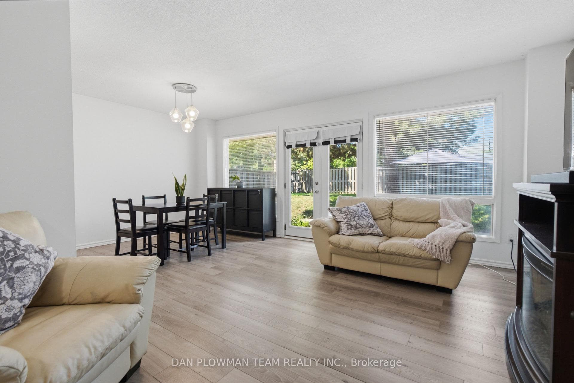 32- 11 Livonia Place — property photo