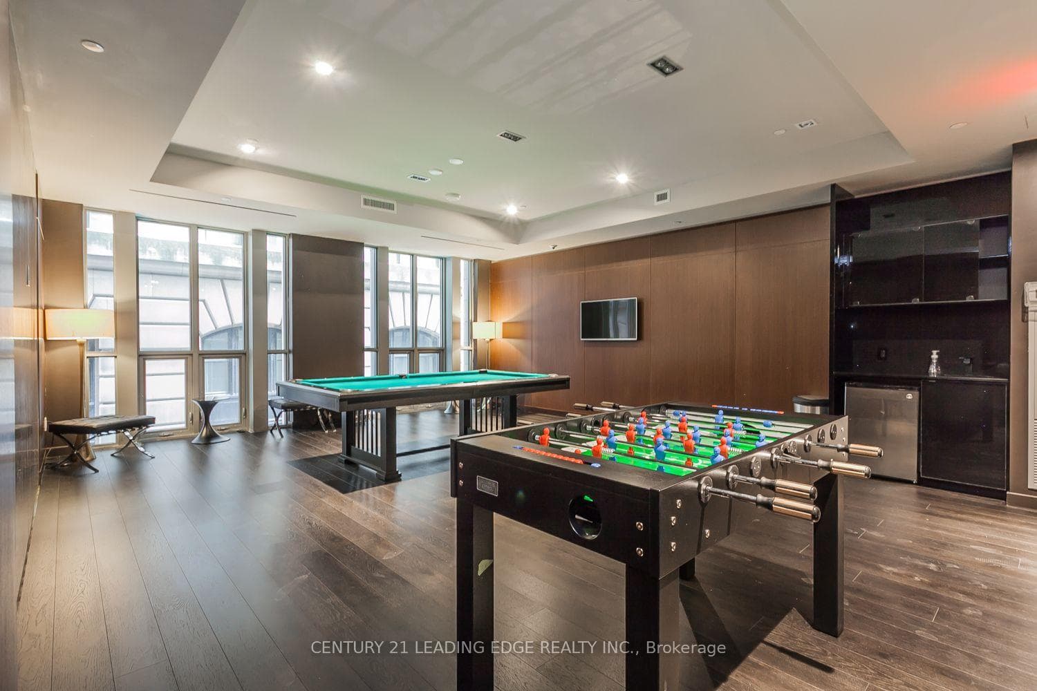 4409- 70 Temperance Street — property photo