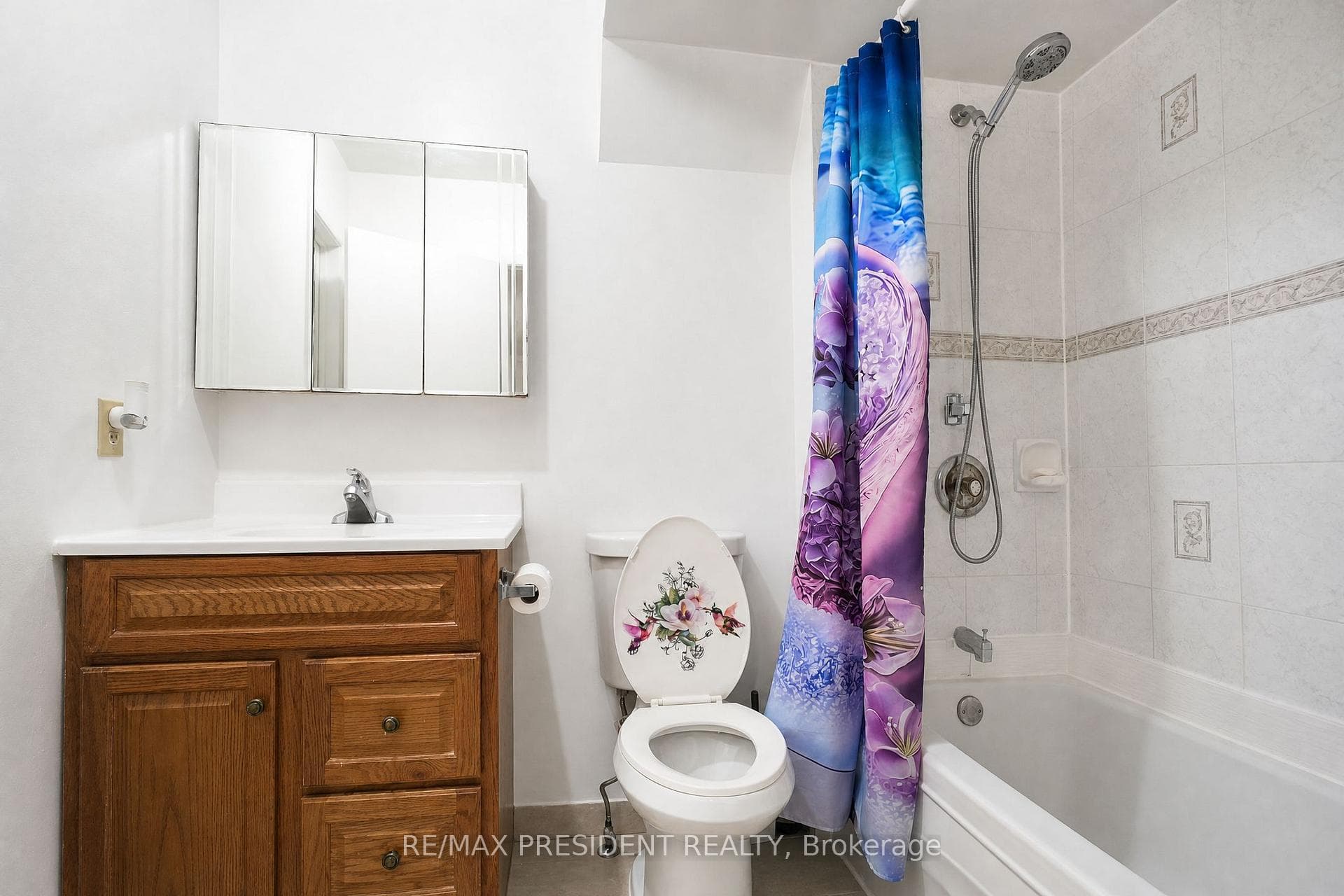 29 Norbrook Crescent — property photo