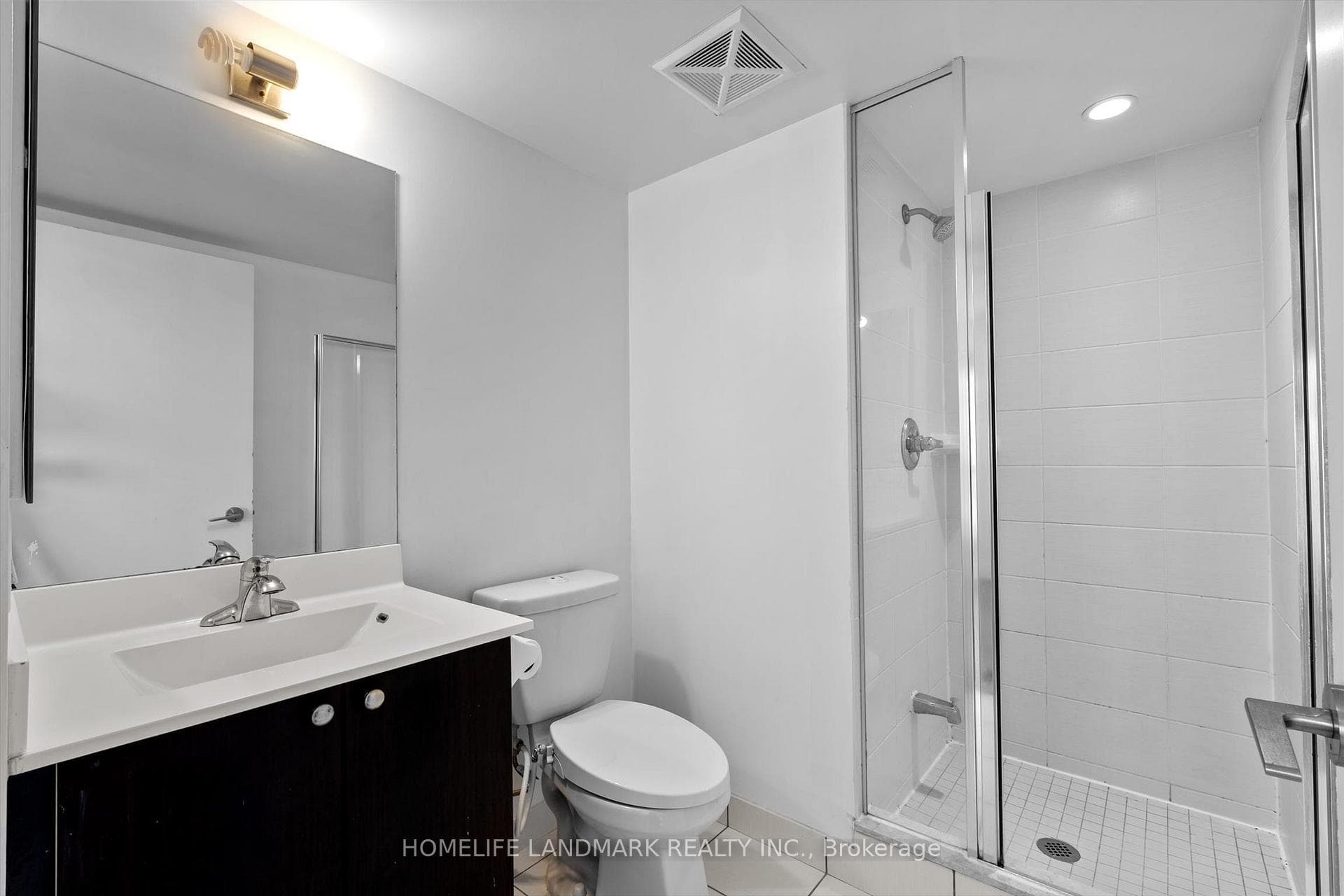 2613- 181 Village Green Square — property photo