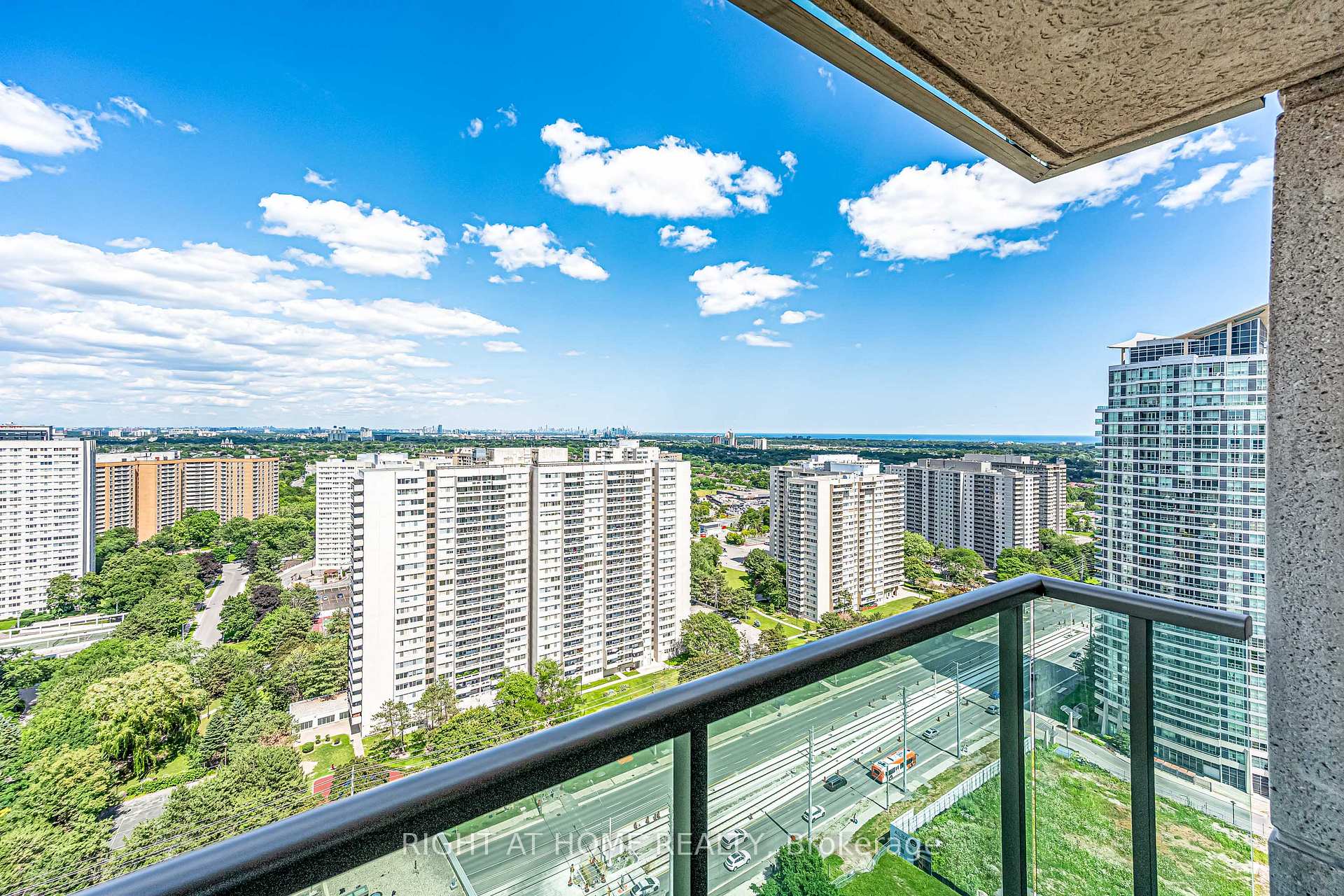 #2902- 208 Enfield Place — property photo