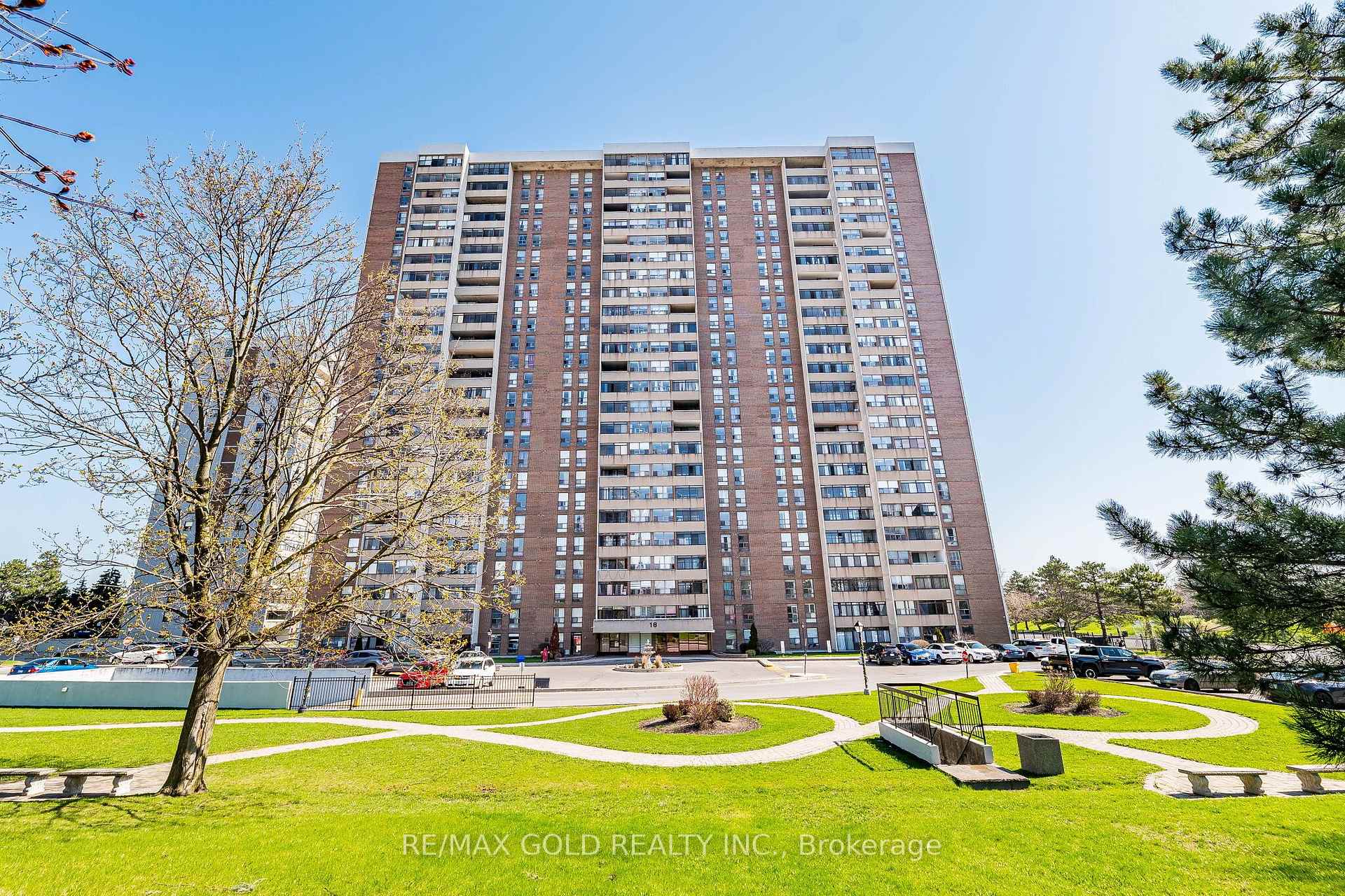 508- 18 Knightsbridge Road — property photo
