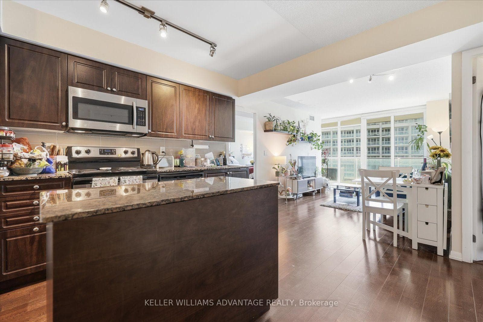 1170- 209 Fort York Boulevard — property photo