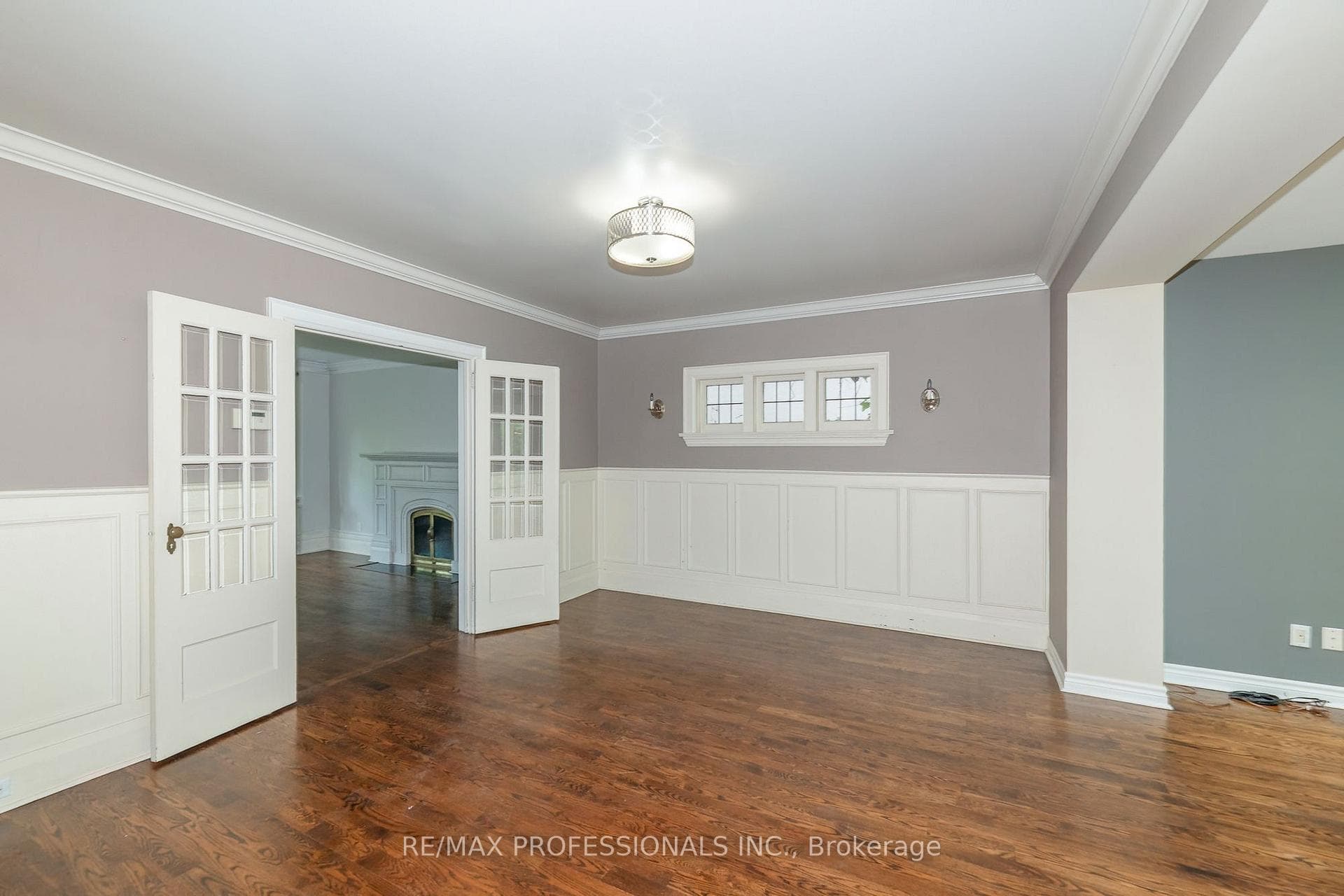 61 Grenview Boulevard — property photo
