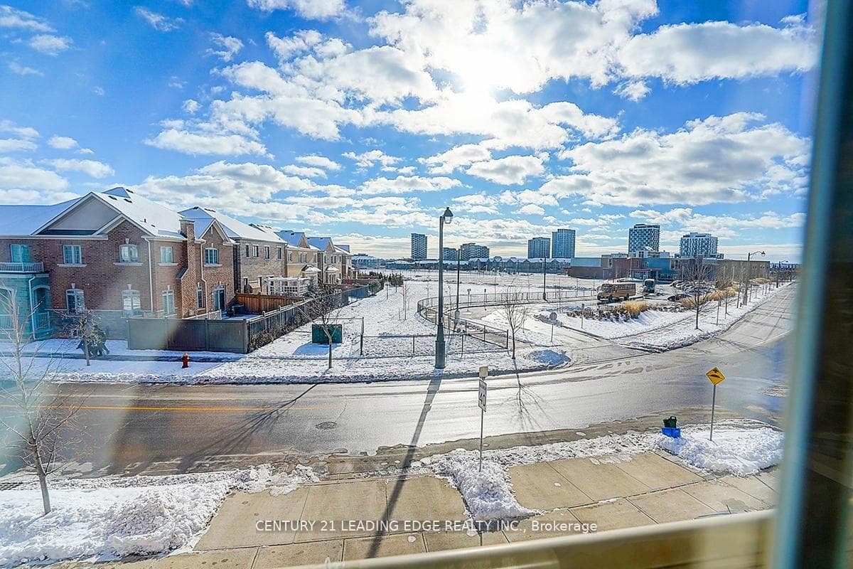 455 Threshing Mill Boulevard — property photo