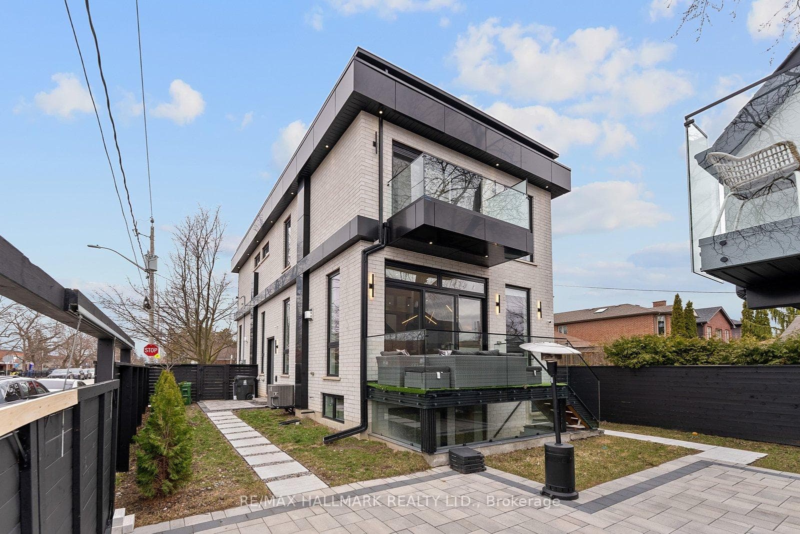 171 Durant Avenue — property photo