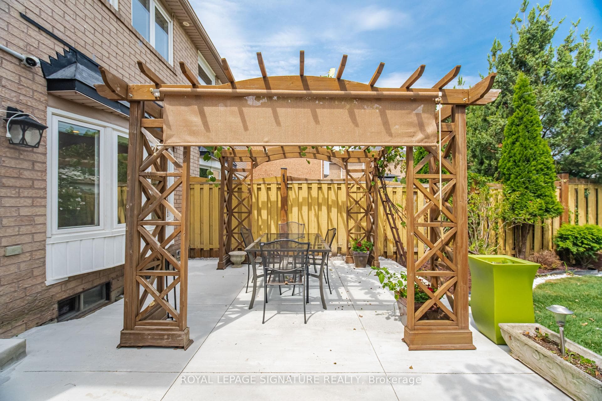 6545 Sapling Trail — property photo