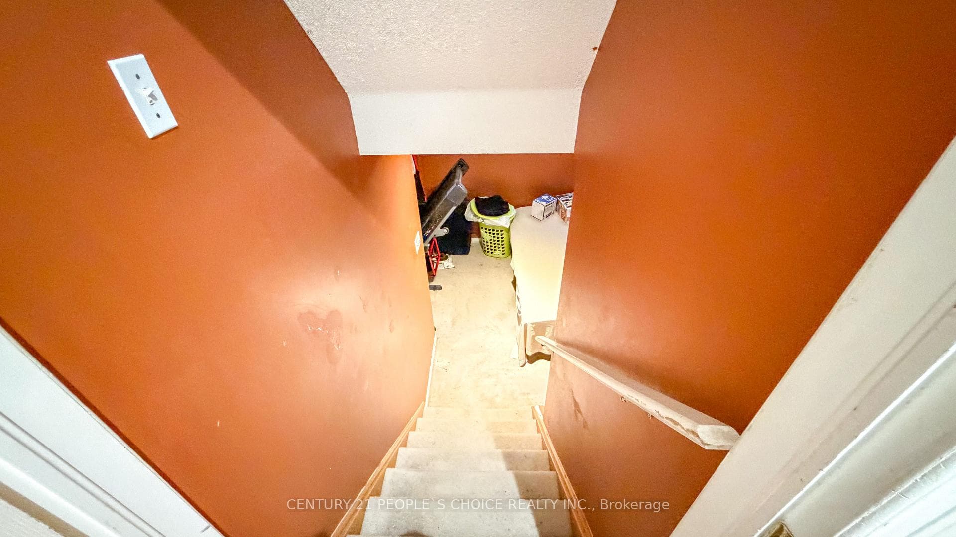 20 Belinda Drive — property photo