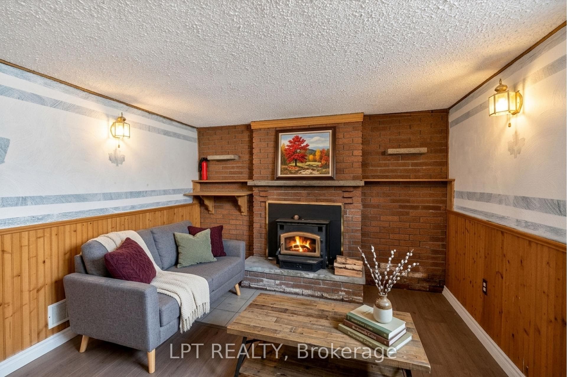 340 Fairlawn Street — property photo
