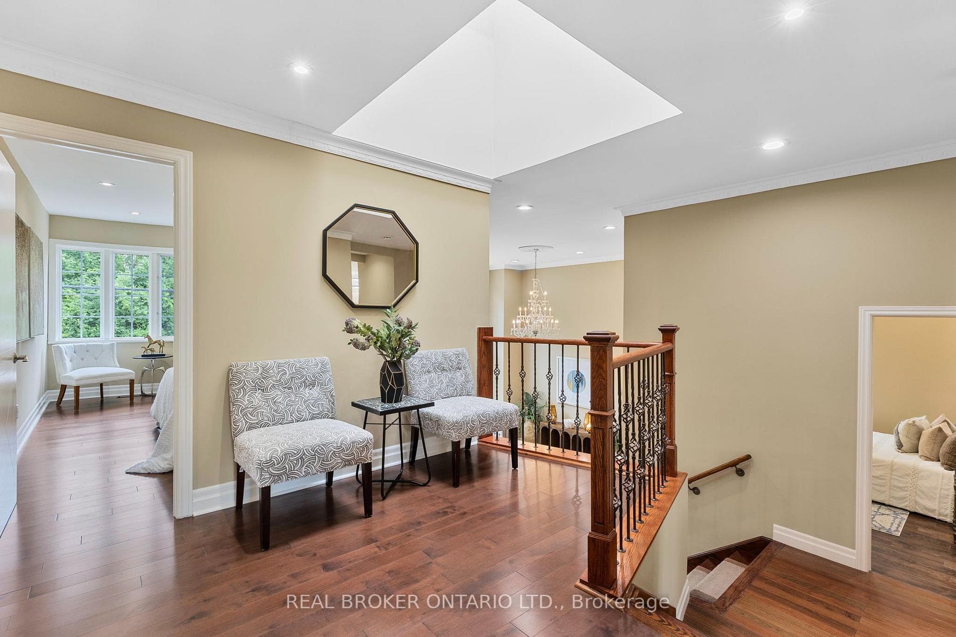 429 North Lake Road — property photo