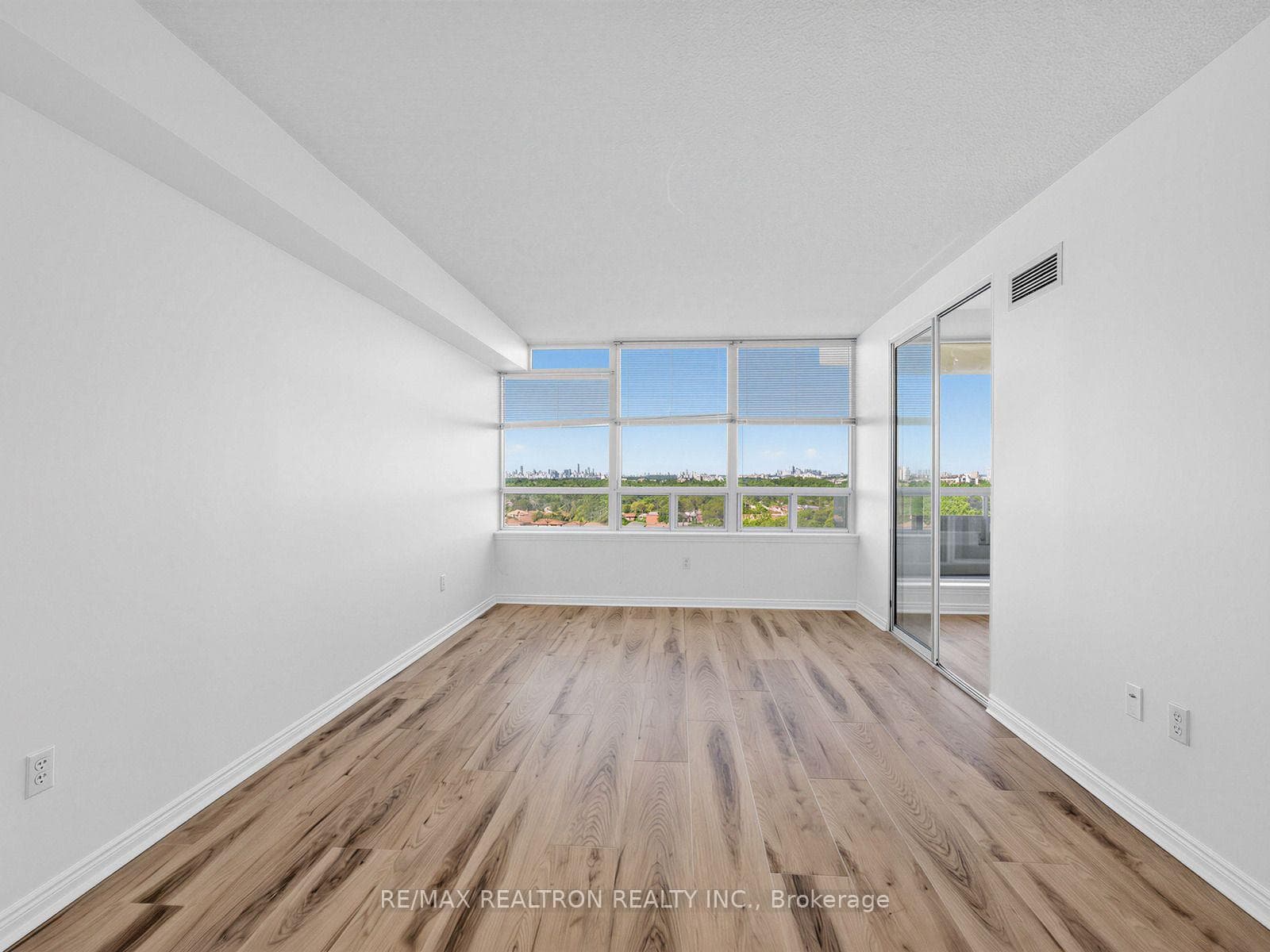 1079- 1 Greystone Walk Drive — property photo