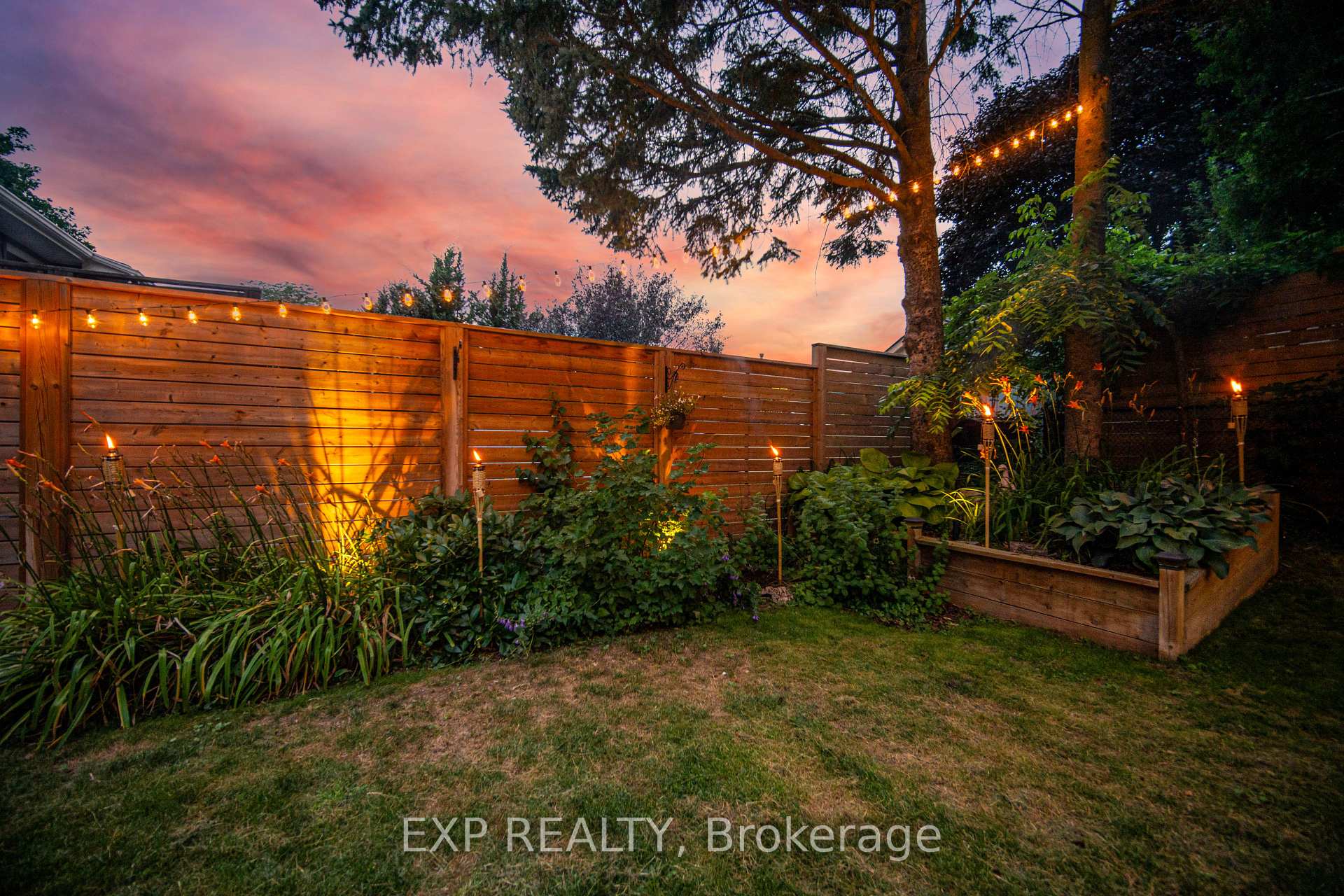 127 Acton Boulevard — property photo