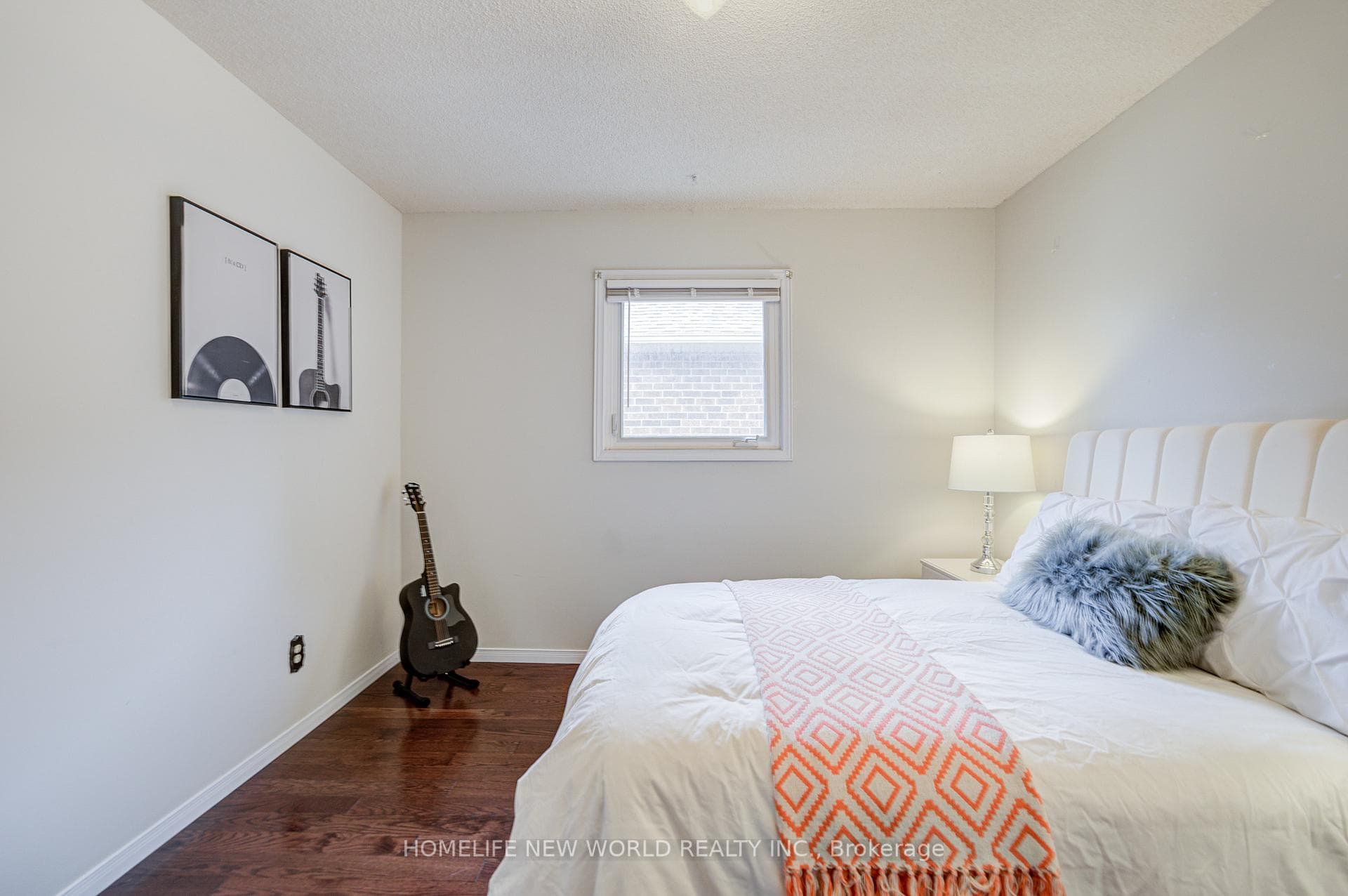 4468 Beacon Lane — property photo