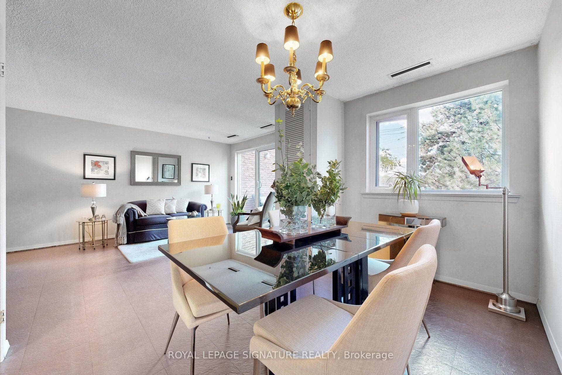 220- 4005 Don Mills Road — property photo
