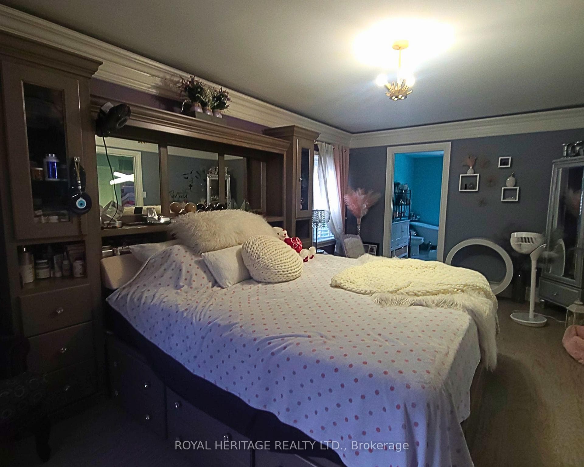 1221 Fieldstone Circle — property photo