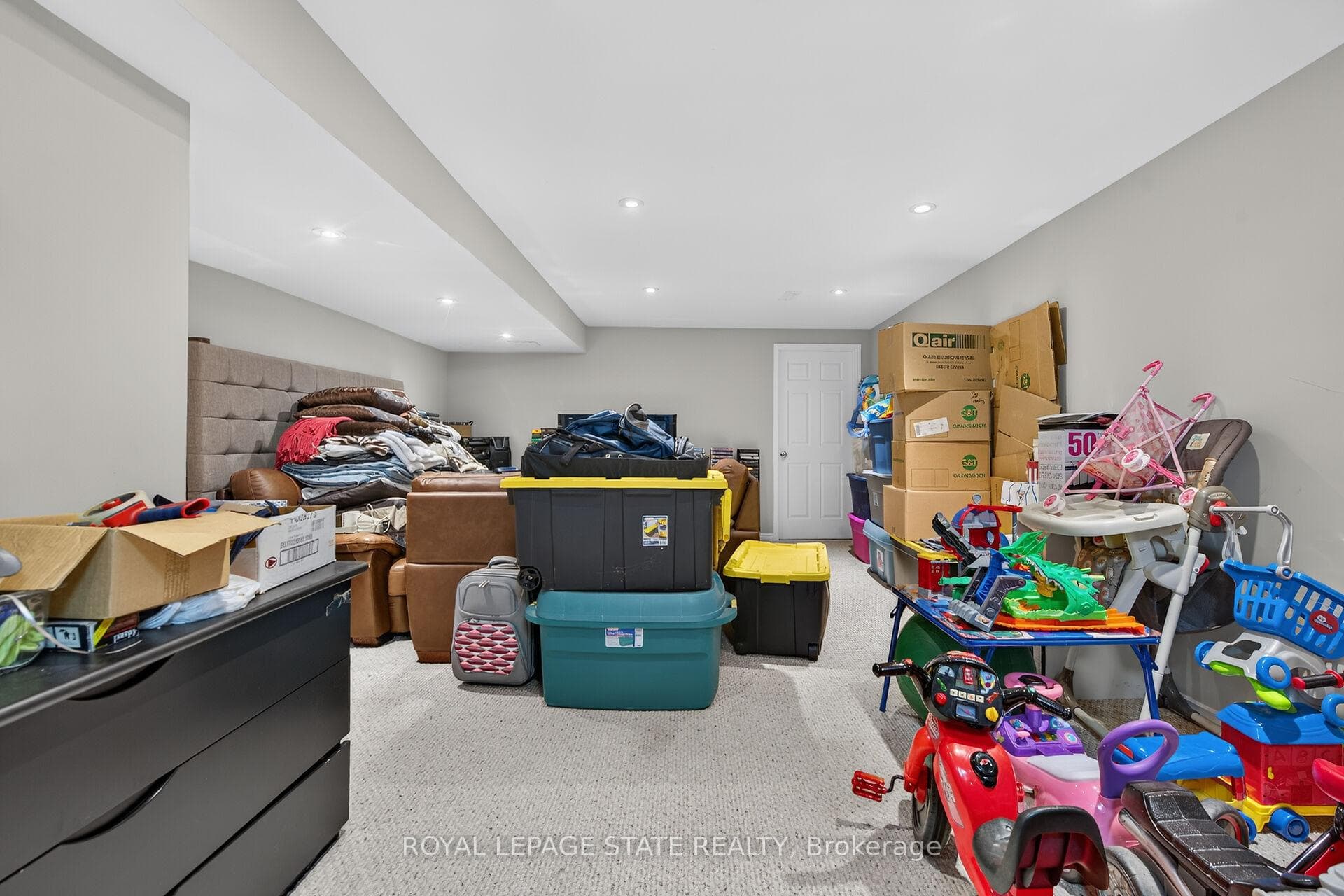 47 Hannon Crescent — property photo
