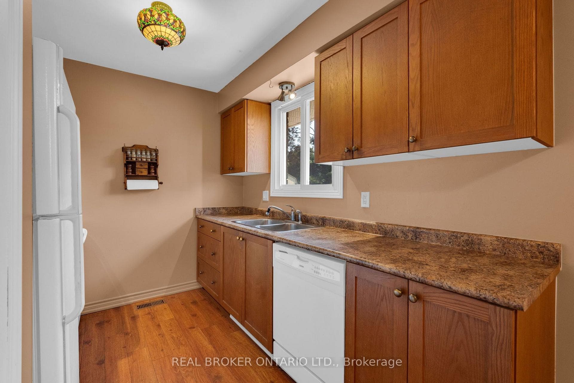 277 Cook Street — property photo