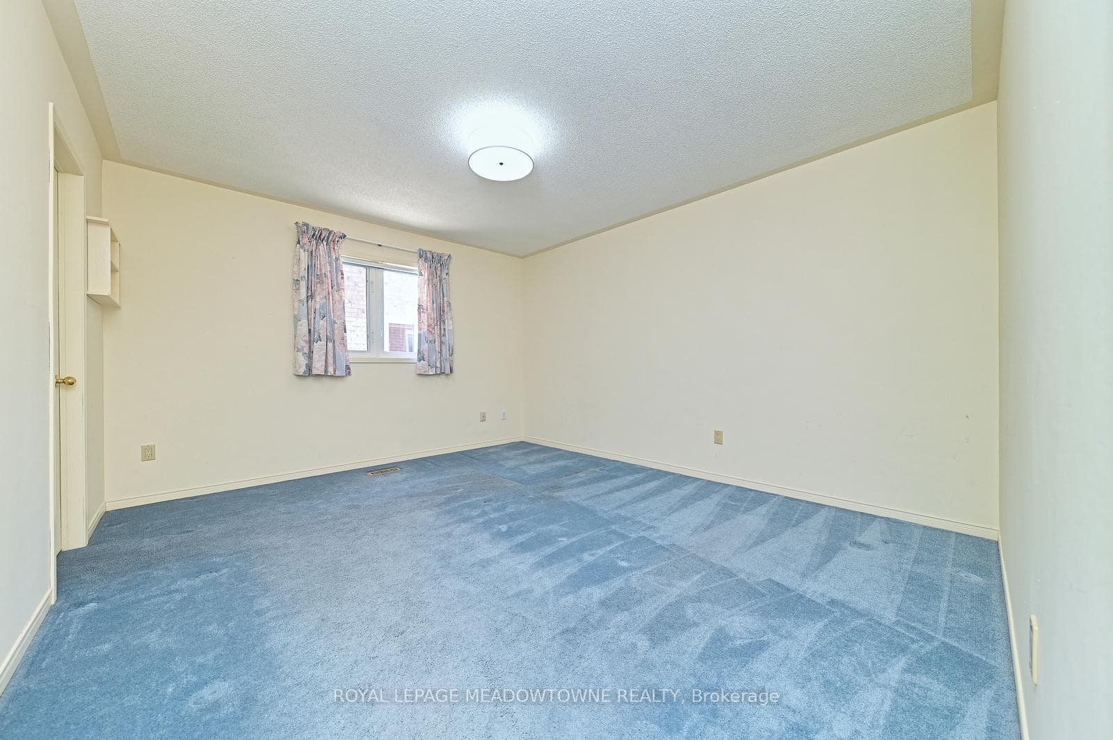 16 Harrop Avenue — property photo