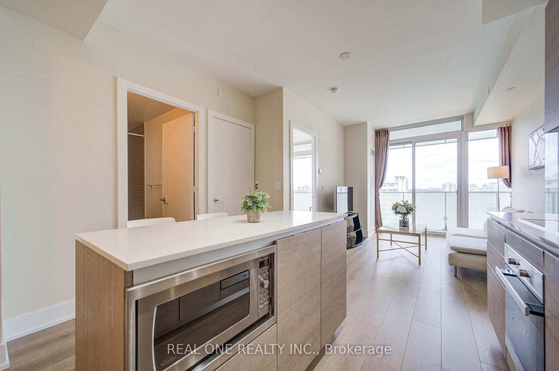 1808- 200 Bloor Street — property photo