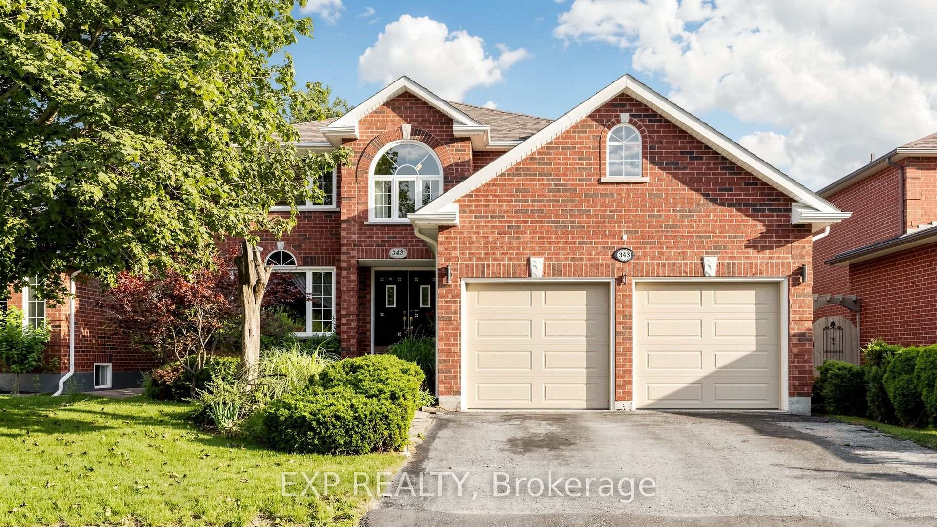 343 Cundles Road — property photo