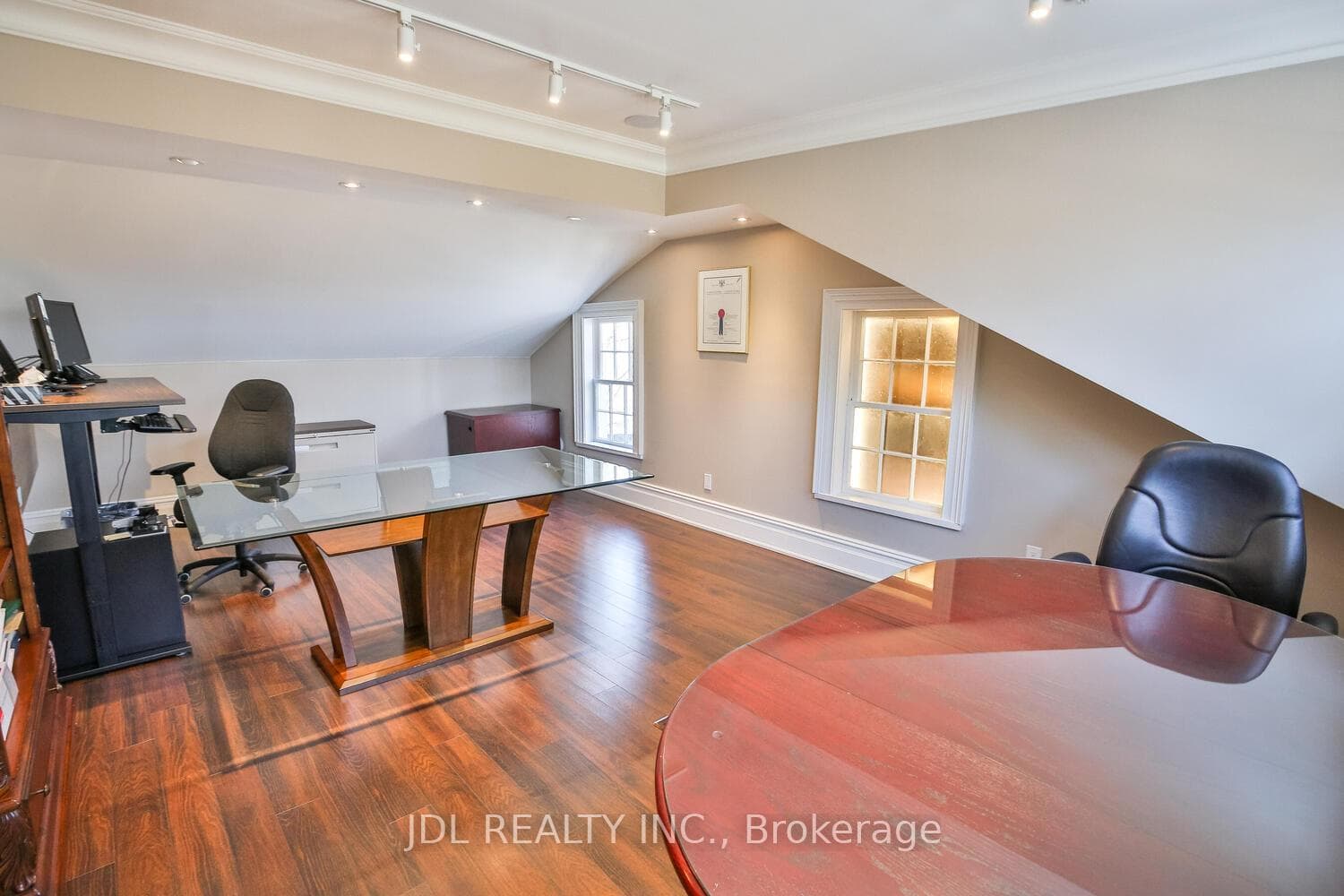 145 Main Street — property photo