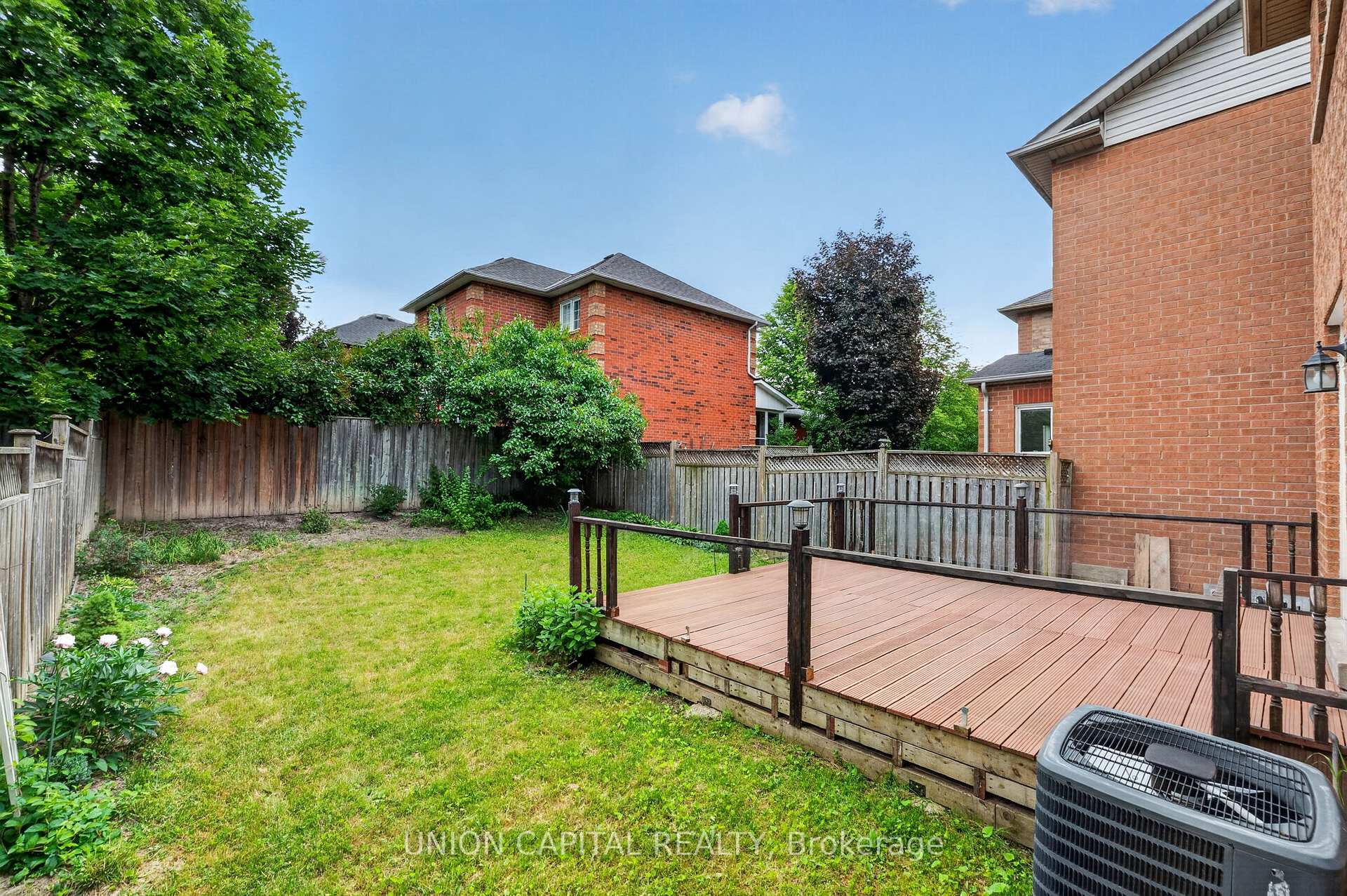 9 Ballymore Drive — property photo