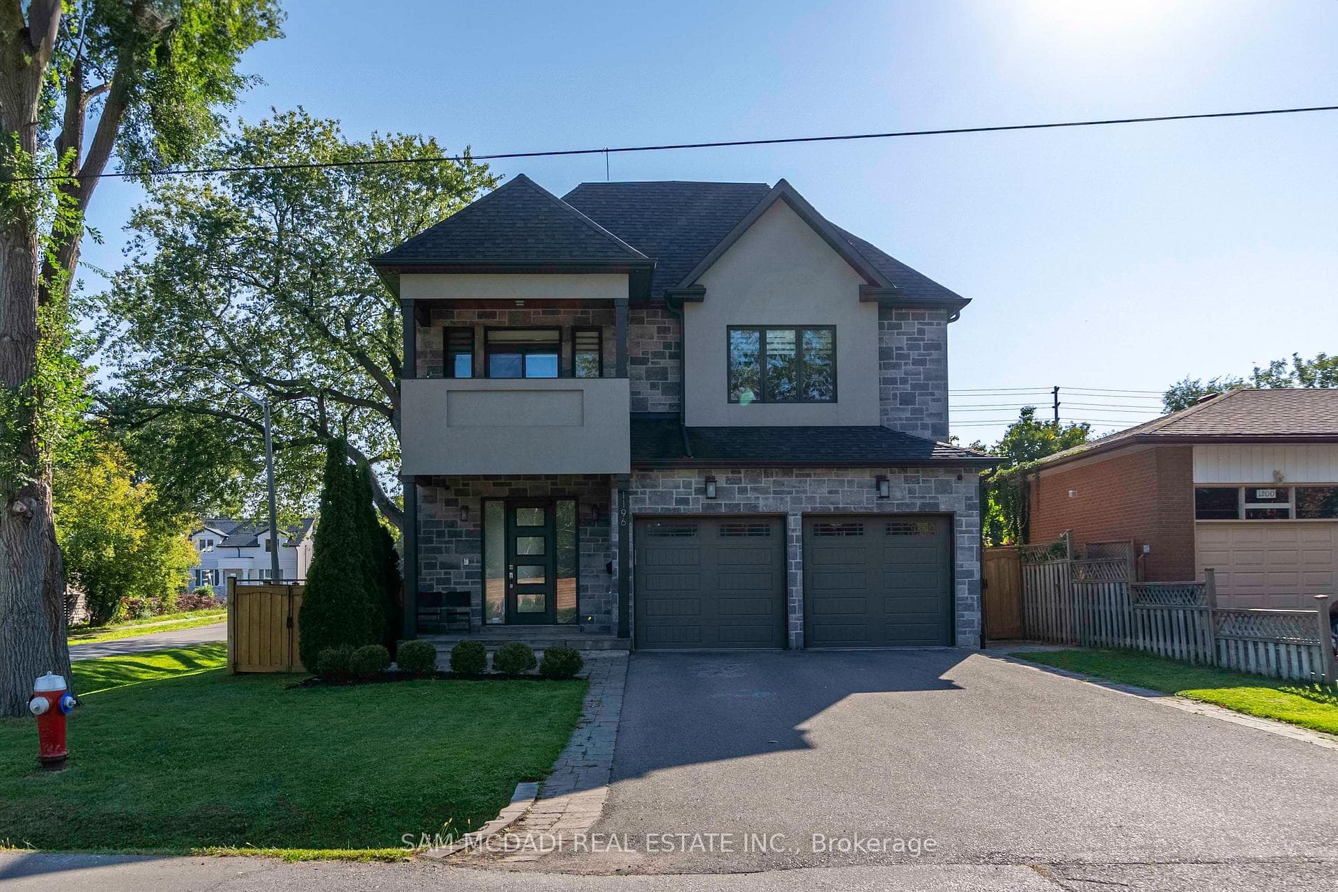 1196 Strathy Avenue — property photo