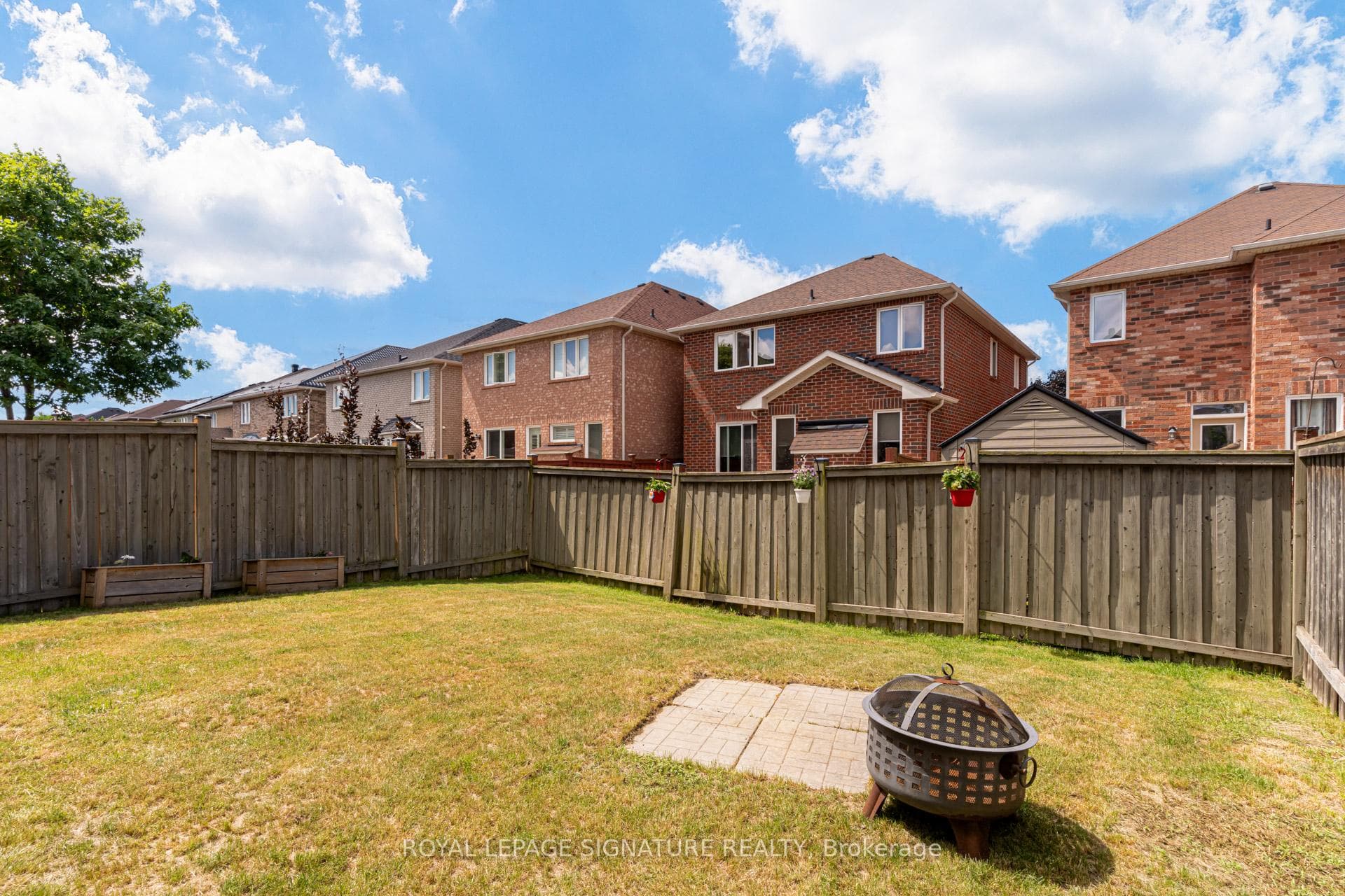7312 Golden Meadow Court — property photo