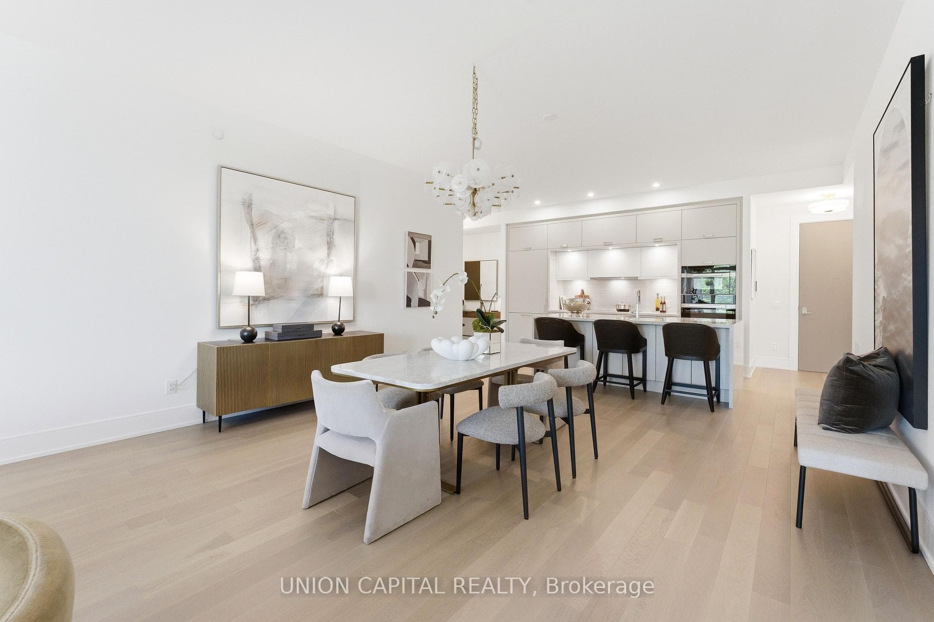 204- 397 Royal Orchard Boulevard — property photo
