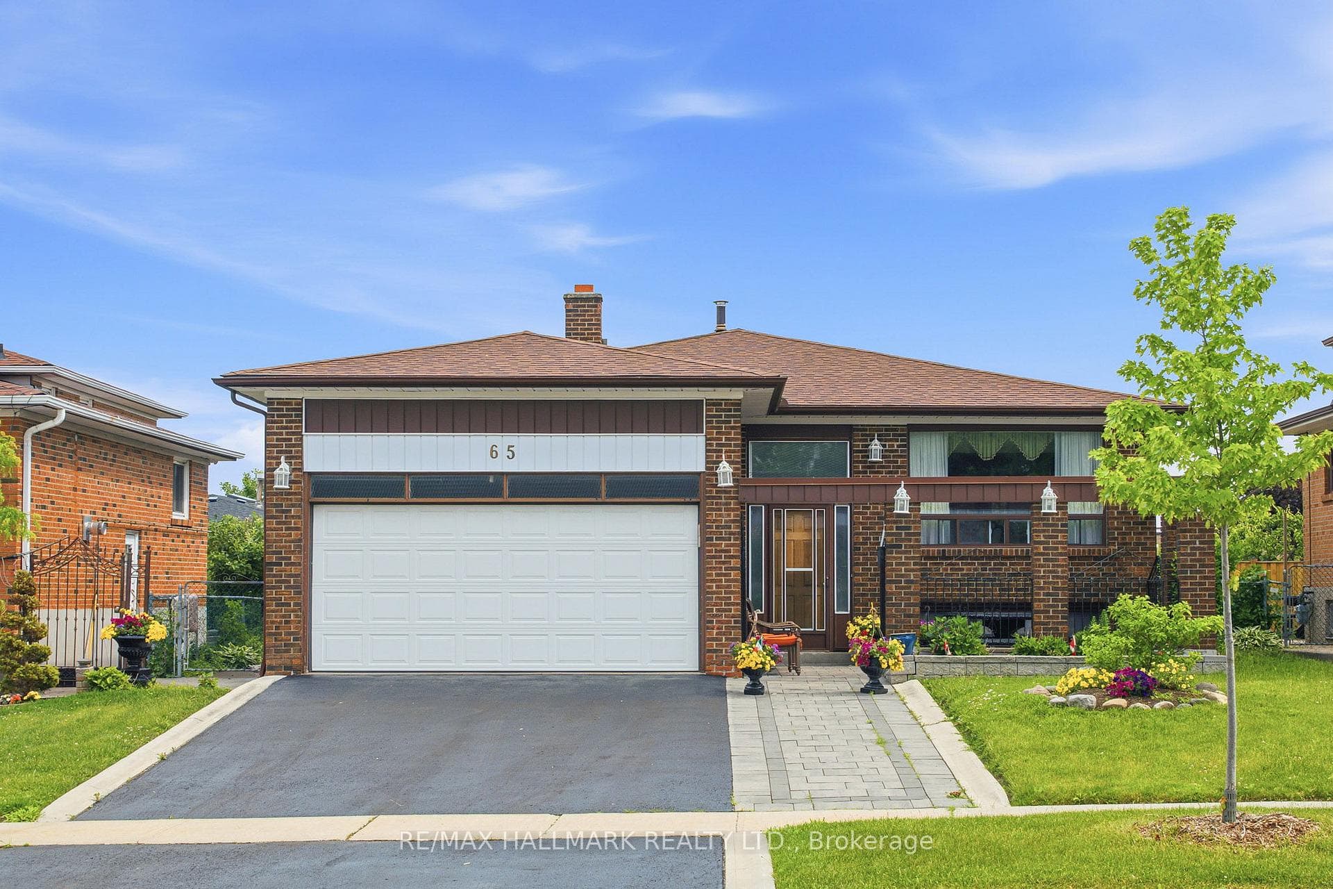 65 Oakhill Road — property photo