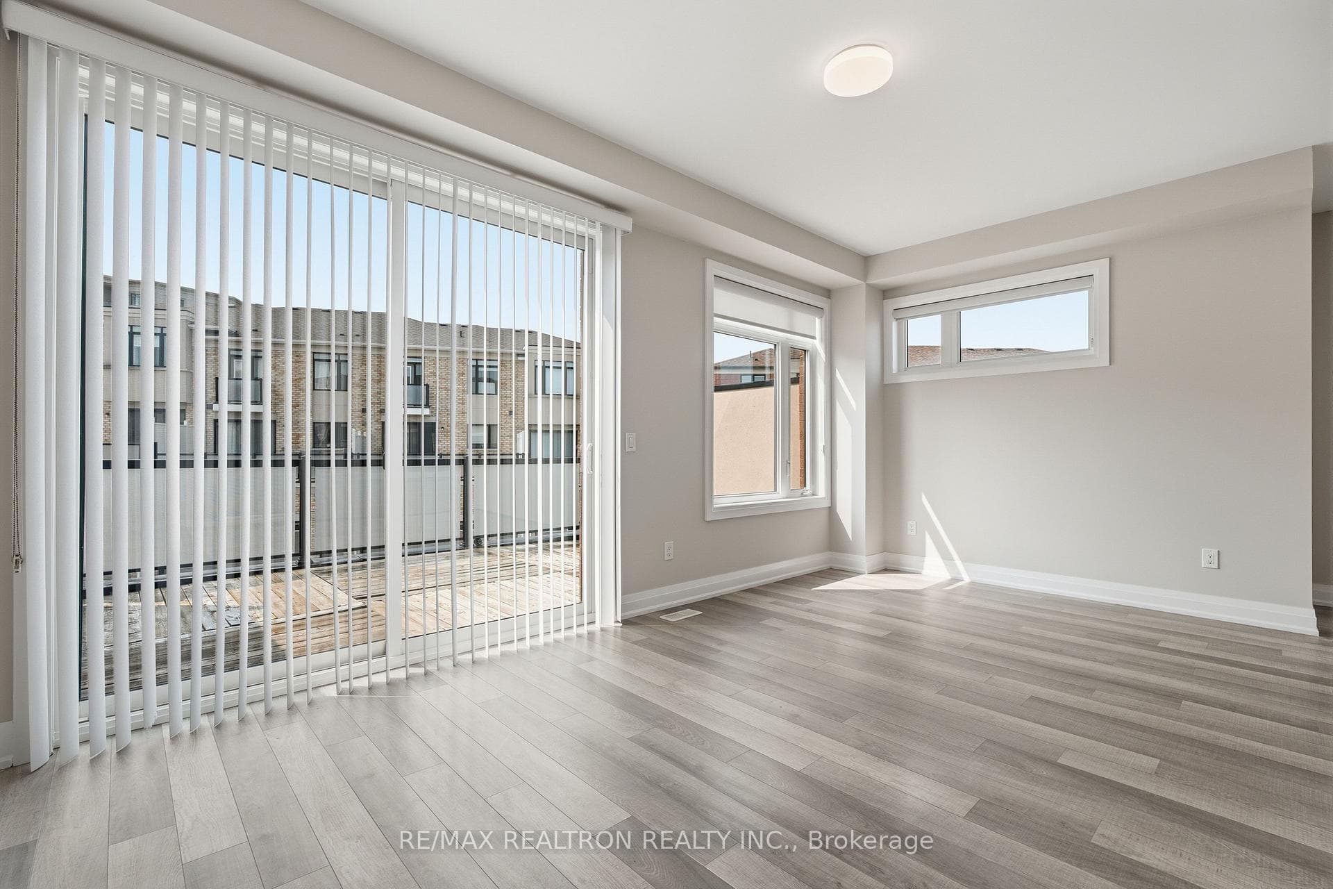 5 Sparks Street — property photo