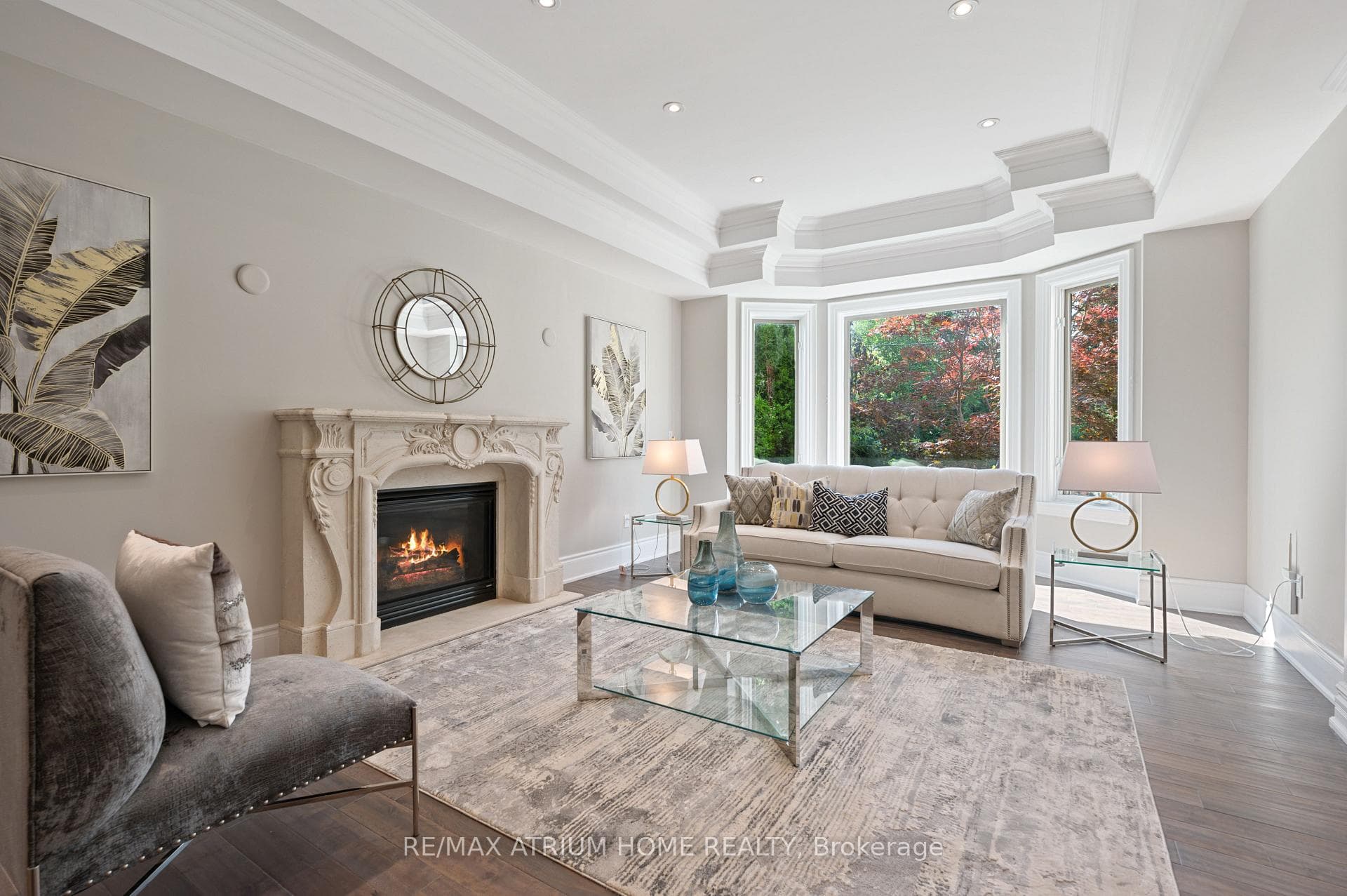 242 Parkview Avenue — property photo