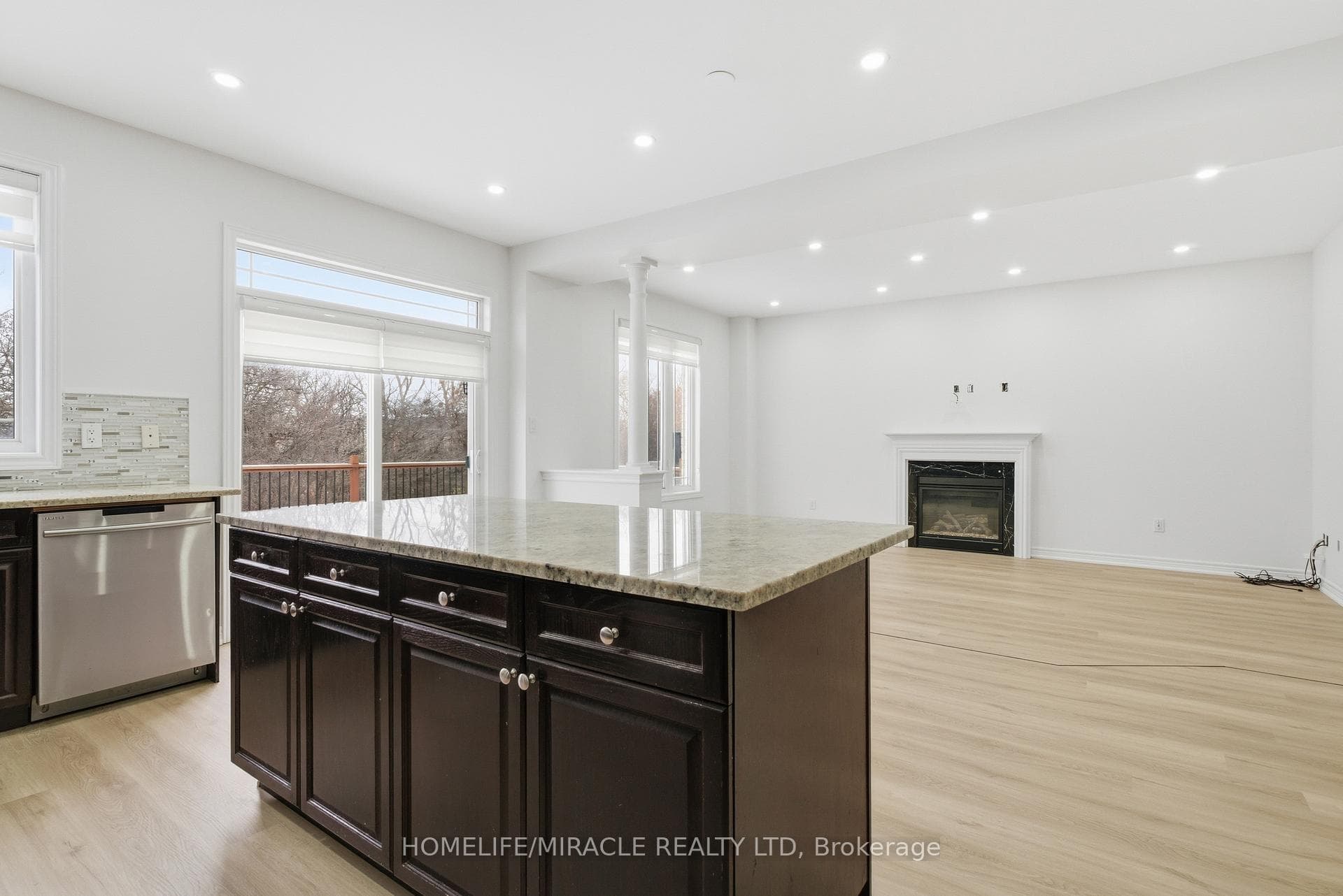 71 Skyvalley Drive — property photo