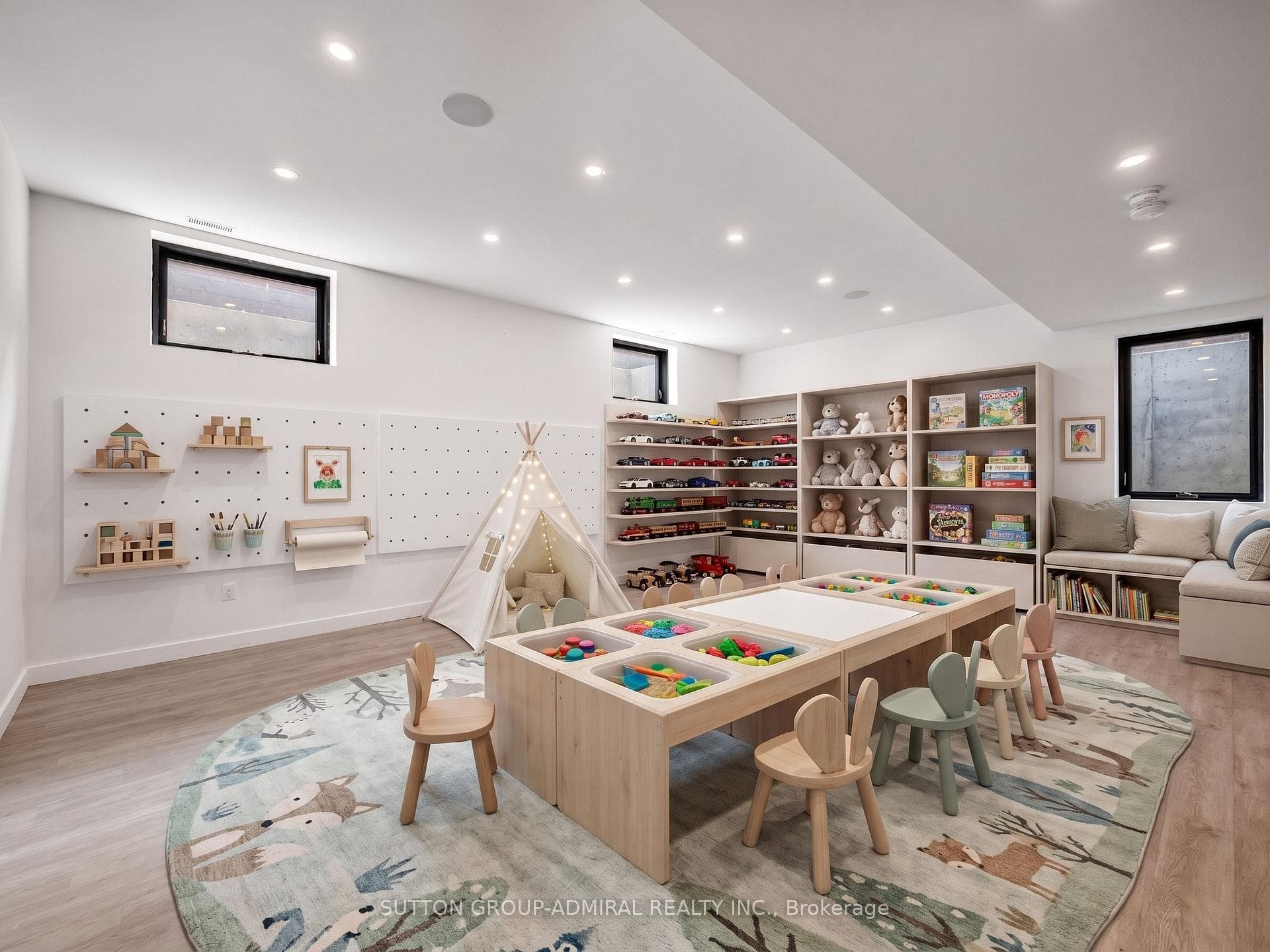 95 Penstock Court — property photo