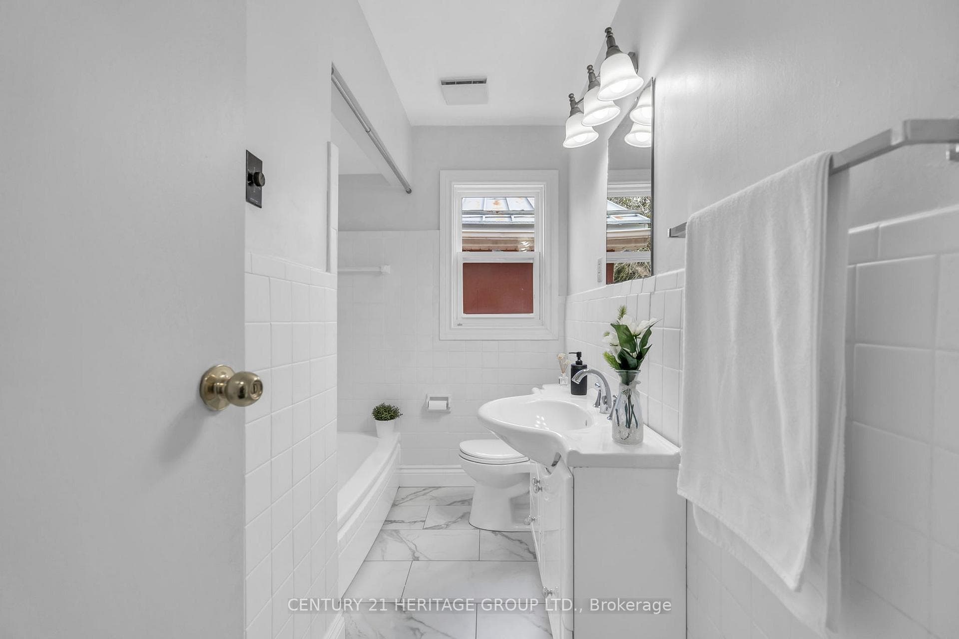53 Wilstead Drive — property photo