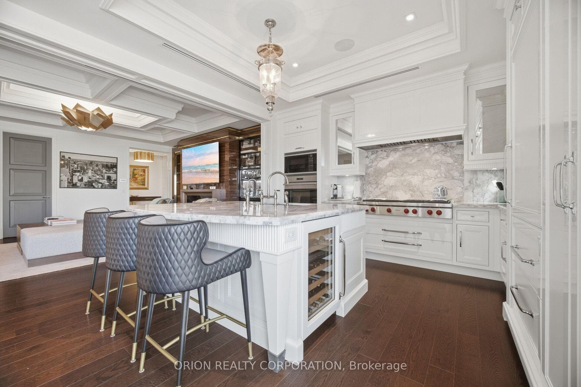 304- 300 Randall Street — property photo