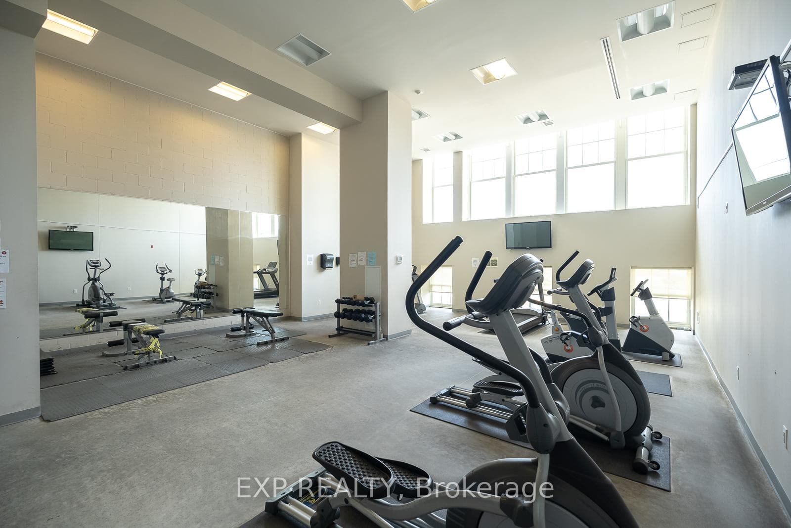 519- 4600 Steeles Avenue — property photo