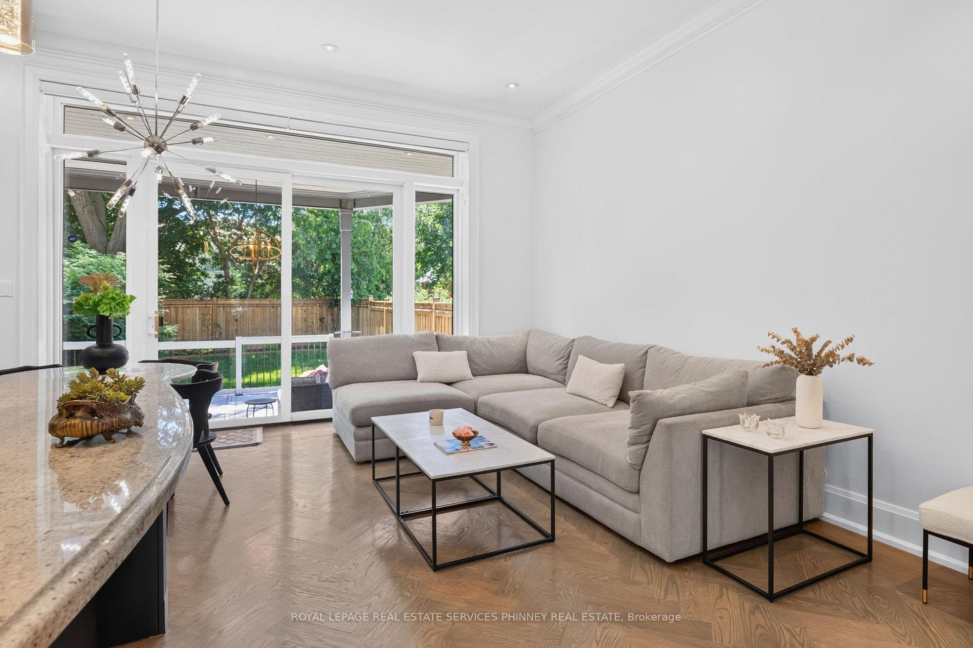 245 Florence Avenue — property photo