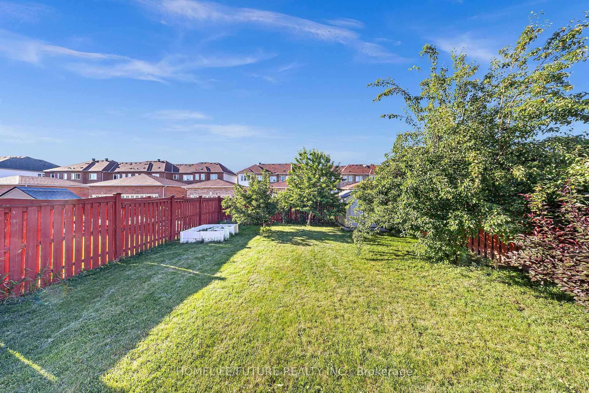 262 Helen Avenue — property photo