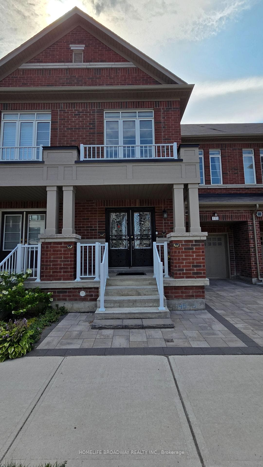 112 Ness Drive — property photo