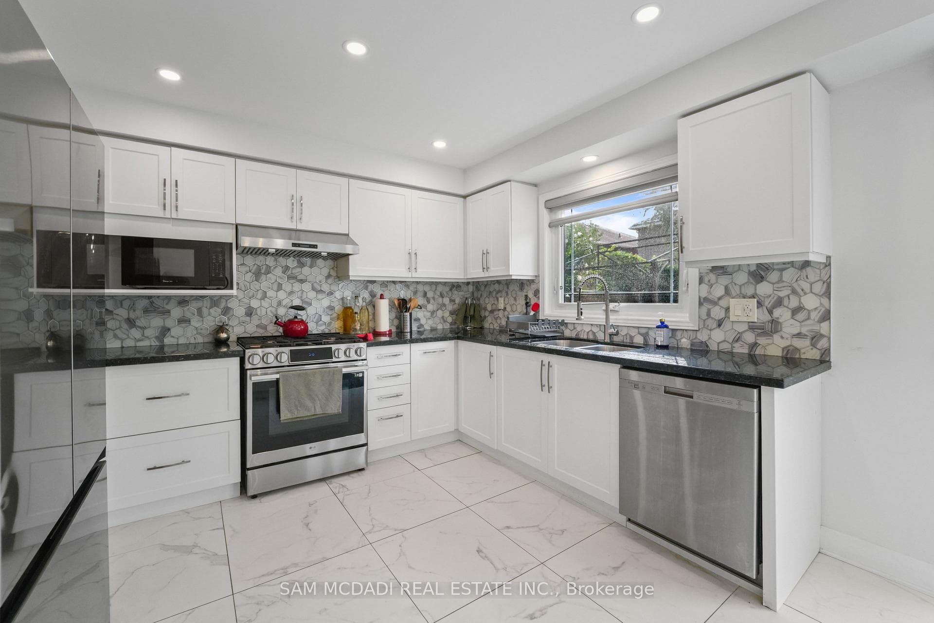 4778 Crystal Rose Drive — property photo